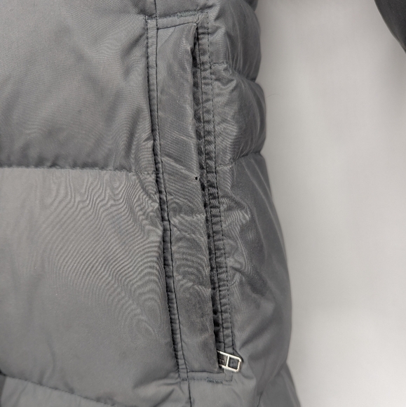 Patagonia Down With It Parka Womens Grey Size Medium Down Filled Warm Winter - Picture 8 of 10